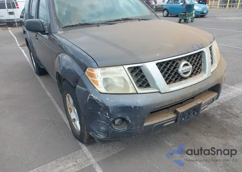 2011 Nissan Pathfinder S z USA, uszkodzony, nr VIN 5N1AR1NN4BC600909